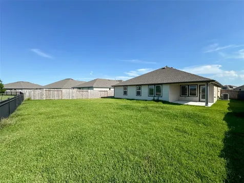 8706 Marlow Drive Texas City TX 77591
