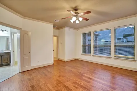 10 Tallgrass Way Spring TX 77389