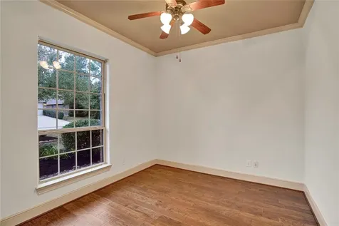 10 Tallgrass Way Spring TX 77389