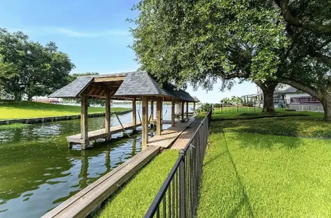 8311 Amber Cove Drive Houston TX 77346