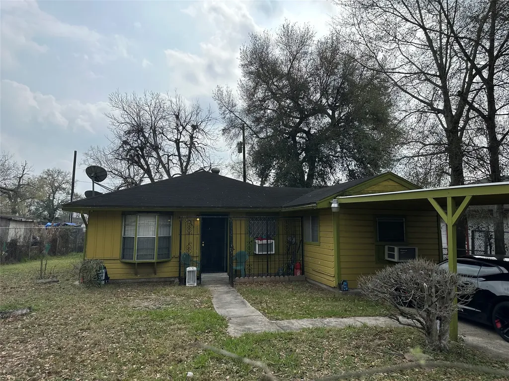 5602 Southlea Street Houston TX 77033