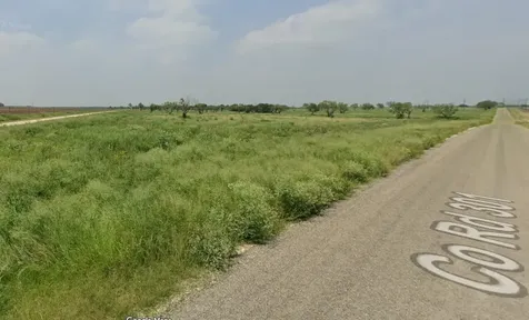 7081 County Road 301 Sabinal TX 78881