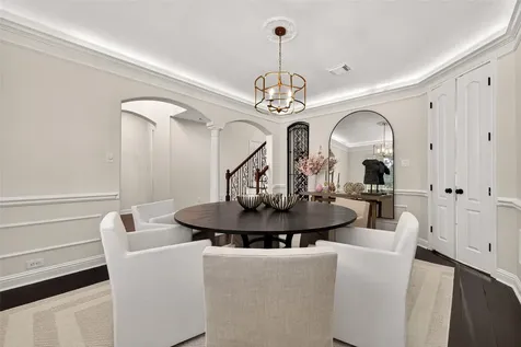 15 Veilwood Circle The Woodlands TX 77382