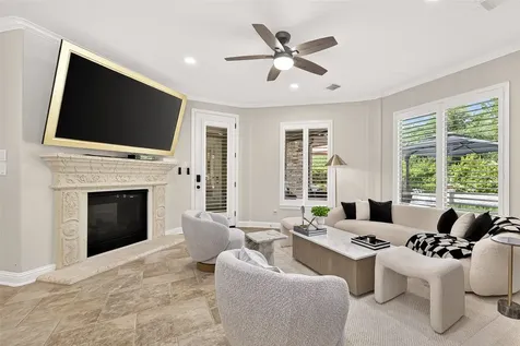 15 Veilwood Circle The Woodlands TX 77382