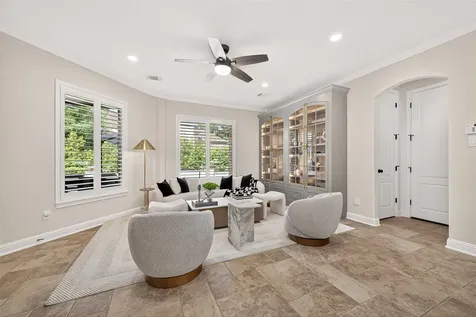 15 Veilwood Circle The Woodlands TX 77382
