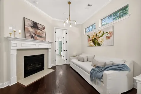 15 Veilwood Circle The Woodlands TX 77382