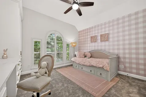 15 Veilwood Circle The Woodlands TX 77382