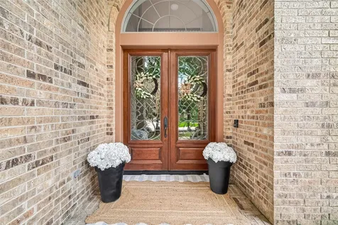 15 Veilwood Circle The Woodlands TX 77382