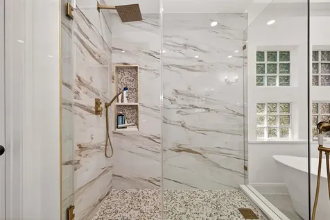 15 Veilwood Circle The Woodlands TX 77382