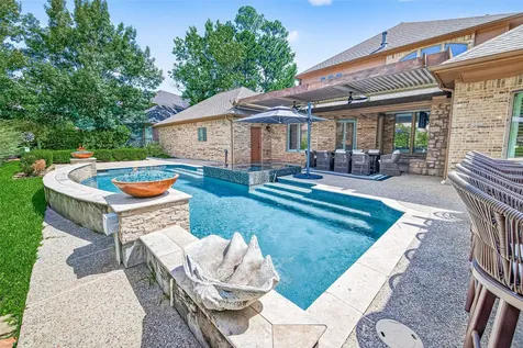 15 Veilwood Circle The Woodlands TX 77382