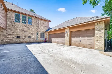 15 Veilwood Circle The Woodlands TX 77382
