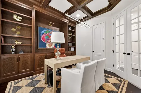 15 Veilwood Circle The Woodlands TX 77382