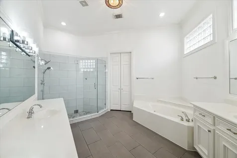 4111 Thistle Hill Court Sugar Land TX 77479