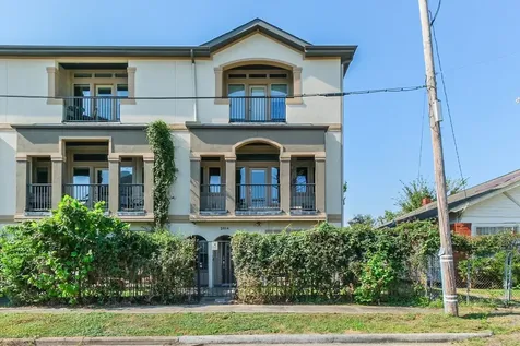 2014 Mcllhenny Street Houston TX 77004