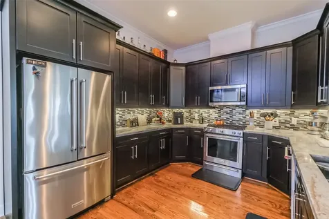 2014 Mcllhenny Street Houston TX 77004