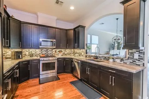 2014 Mcllhenny Street Houston TX 77004