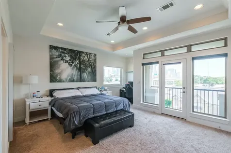 2014 Mcllhenny Street Houston TX 77004