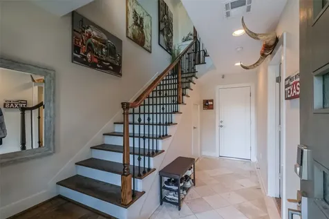 2014 Mcllhenny Street Houston TX 77004