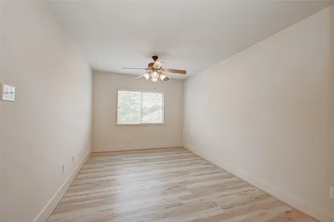 5827 Silver Oak Missouri City TX 77459