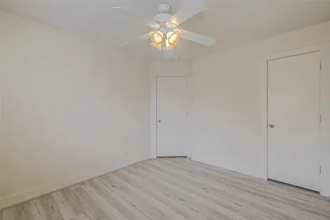 5827 Silver Oak Missouri City TX 77459