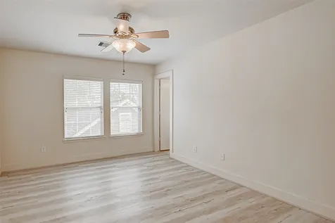 5827 Silver Oak Missouri City TX 77459