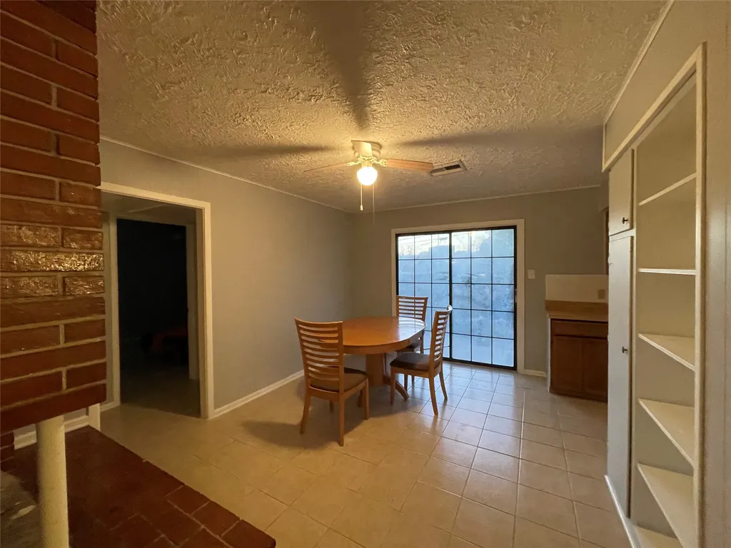 4403 Trailwood Drive San Antonio TX 78228