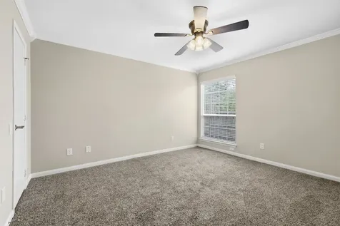 1860 White Oak Drive 355 Houston TX 77009