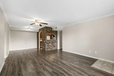 1860 White Oak Drive 355 Houston TX 77009