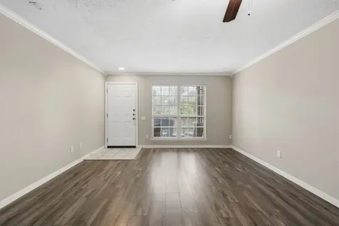 1860 White Oak Drive 355 Houston TX 77009