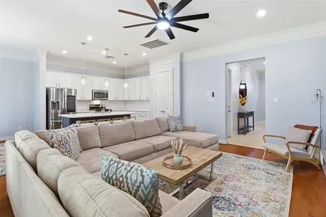 11119 Sherwood Forest Glen Drive Houston TX 77043
