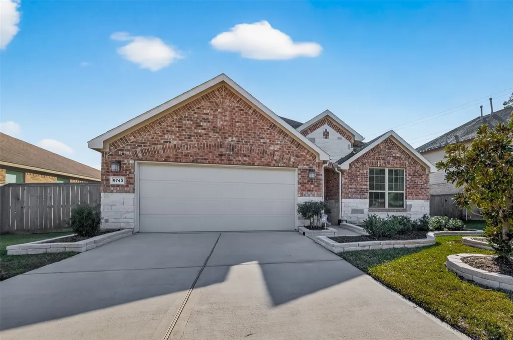 9743 Birdsnest Court Spring TX 77379