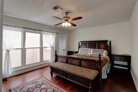 5985 Inwood Drive Houston TX 77057