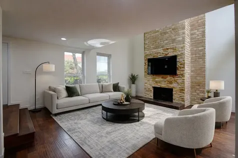 5985 Inwood Drive Houston TX 77057