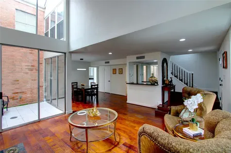 5985 Inwood Drive Houston TX 77057
