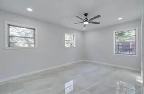 5230 W Bellfort Avenue Houston TX 77035