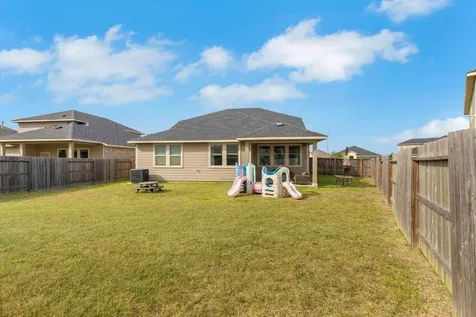 4510 Red Yucca Drive Baytown TX 77521