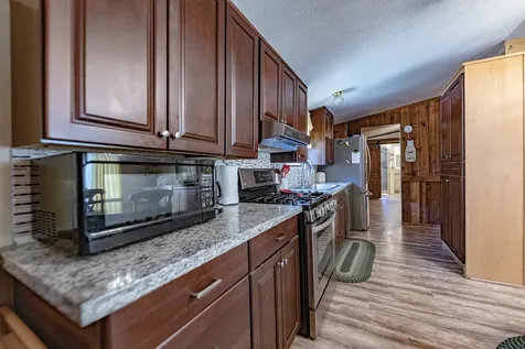 14751 Fm 530 Hallettsville TX 77964