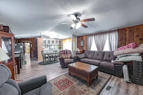 14751 Fm 530 Hallettsville TX 77964