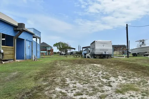 167 County Road 202 Sargent TX 77414