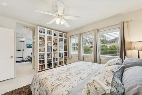 6 Cedar Lawn Circle Galveston TX 77551