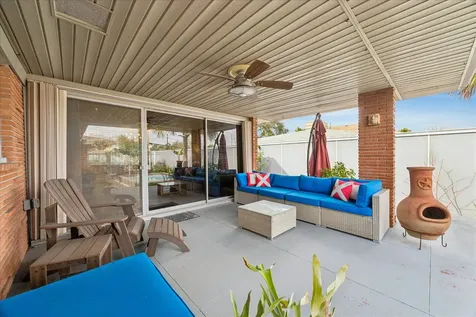 6 Cedar Lawn Circle Galveston TX 77551
