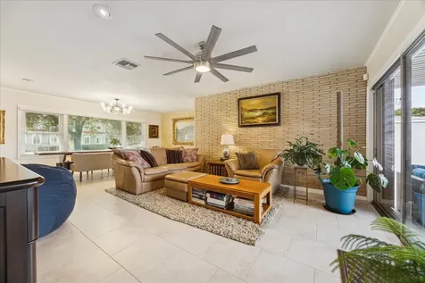 6 Cedar Lawn Circle Galveston TX 77551