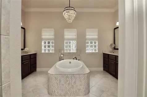51 Woodglade Way Tomball TX 77375
