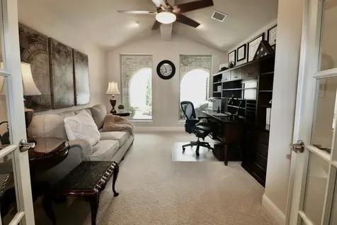 51 Woodglade Way Tomball TX 77375