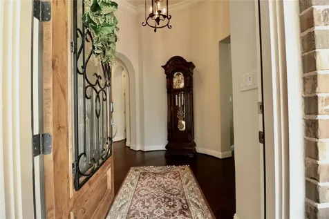 51 Woodglade Way Tomball TX 77375