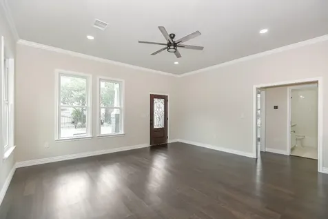 2902 Houston Avenue Houston TX 77009