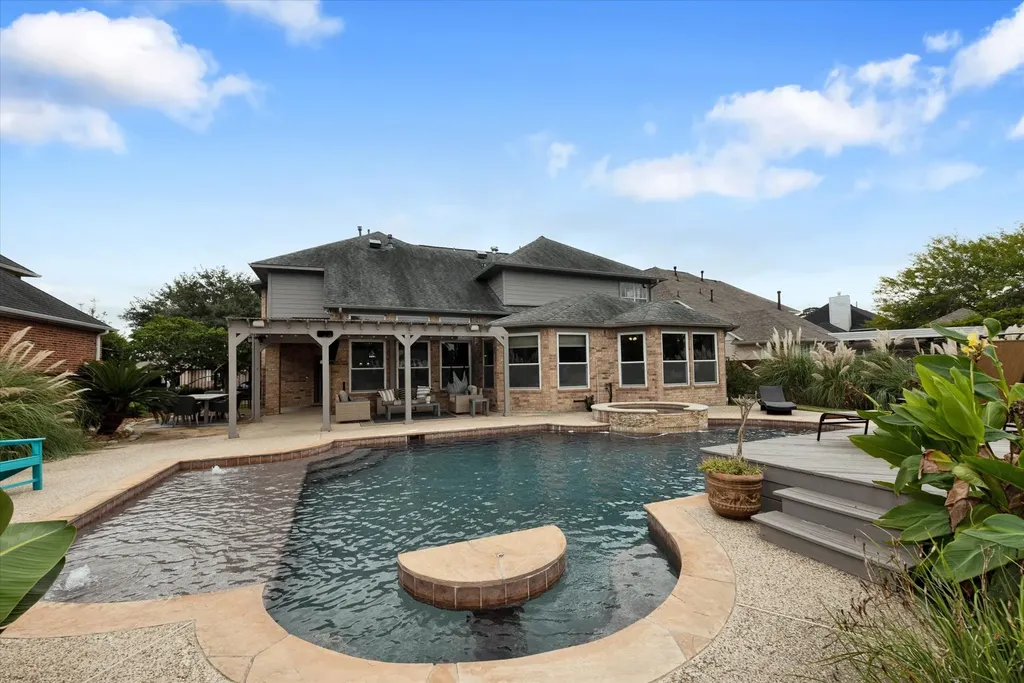 8311 Shoregrove Drive Houston TX 77346