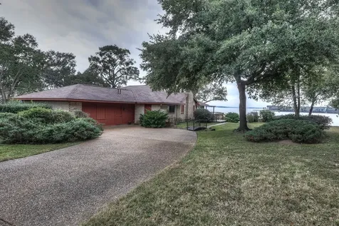 10725 Joann Street Willis TX 77318