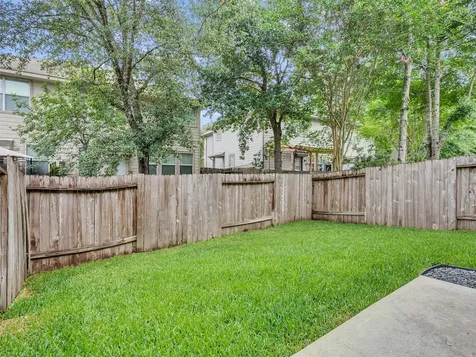 26 Bowerbank Court Magnolia TX 77354
