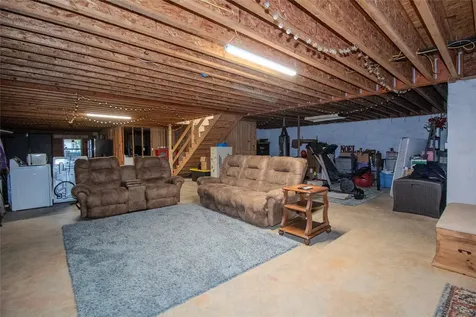 14285 S State Highway 19 Elkhart TX 75839